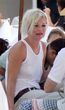 Kate Moss ist frisch erblondet