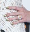 Miley Cyrus trägt ihren Verlobungsring