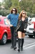Miley Cyrus unterwegs mit ihrem Bruder