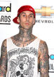 Travis Barker lebt auch in "The Oaks"