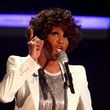 Entgegen anfänglichen Spekulationen hatte er die Konzerte nicht wegen der Beerdigung von Whitney Houston abgesagt Entgegen anfänglichen Spekulationen hatte er die Konzerte nicht wegen der Beerdigung von Whitney Houston abgesagt