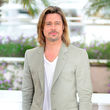 Auch ohne Brille ein Hingucker: Brad Pitt beim Photocall in Cannes