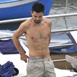 Dominic erfrischte sich im Hotel-Pool