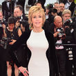 Jane Fonda erschien im bodenlangen Schummelkleid
