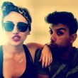 Miley Cyrus zeigt ihren Twitter-Followern wieder ihren Verlobungsring