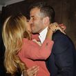 Sylvie ist mit ihrem Mann Rafael im Urlaub