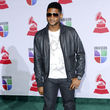 Usher war die ganze Nacht an der Seite seines Stiefsohnes