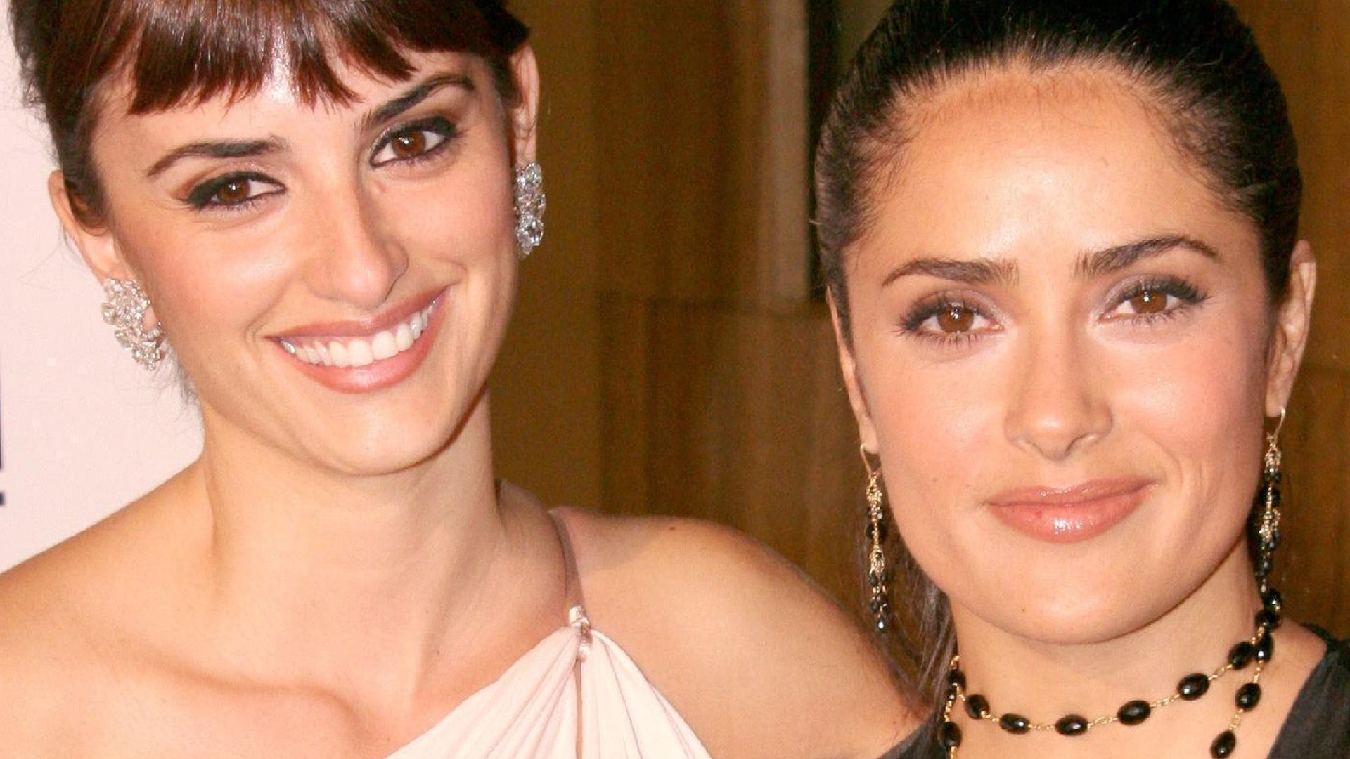 VIDEO DE SALMA HAYEK video de salma hayek: