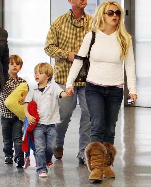 Britney Spears hat Ärger mit ihrem Ex-Schwager Britney Spears hat Ärger mit ihrem Ex-Schwager