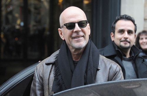 Bruce Willis ist und bleibt der Actionheld schlechthin und in seinem neusten Film zeigt er dies auch wieder Bruce Willis ist und bleibt der Actionheld schlechthin und in seinem neusten Film zeigt er dies auch wieder