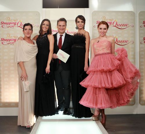 Die vier Damen bei Promi Shopping Queen verwandelten sich gestern in Prinzessinnen Die vier Damen bei Promi Shopping Queen verwandelten sich gestern in Prinzessinnen