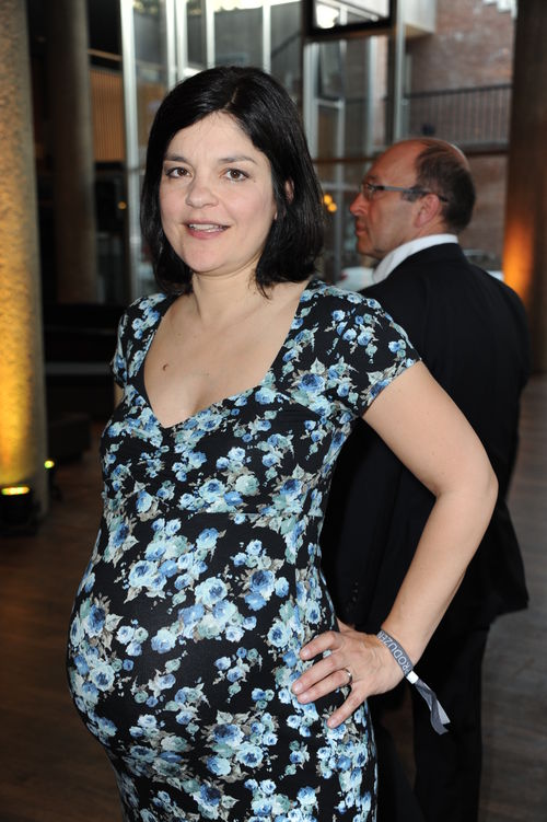 Jasmin Tabatabai: Keine Drehpause trotz Baby-Bauch ...