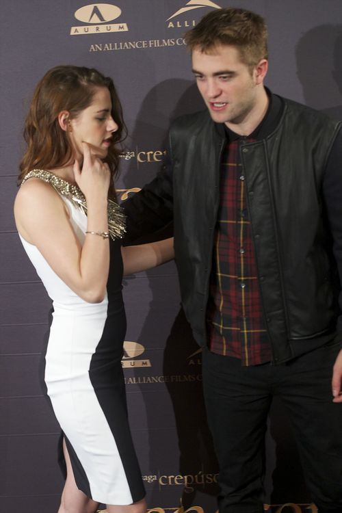 Trennen sich Kristen Stewart und Robert Pattinson bald? Trennen sich Kristen Stewart und Robert Pattinson bald?