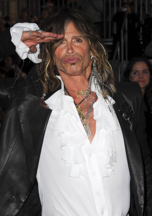 Steven Tyler hat bereits sexuelle Erfahrung mit Männern... Steven Tyler hat bereits sexuelle Erfahrung mit Männern...
