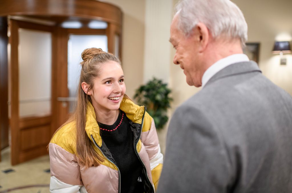 Sturm der Liebe"-Star Dirk (78) will Freundin (37) heiraten