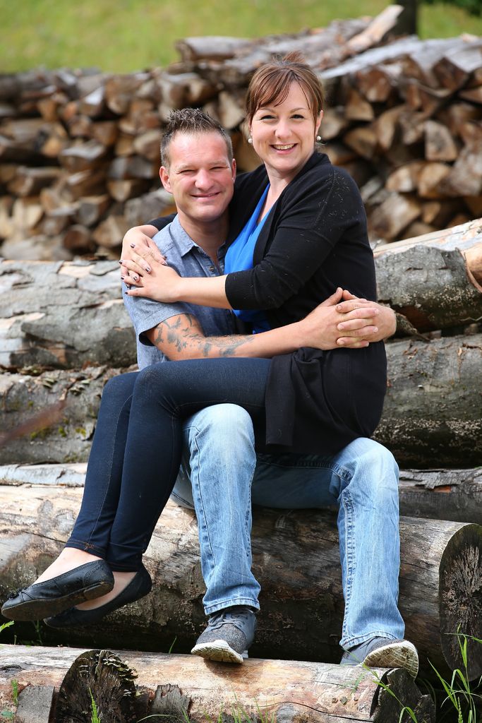 Bbauer sucht frau joerg und vanessa 2019 [PUNIQRANDLINE-(au-dating-names.txt) 42