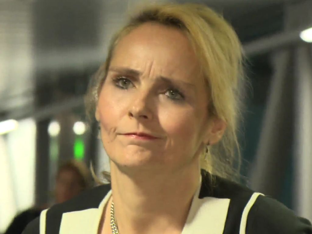 news alle gegen helena fuerst sehr verachten promis news alle gegen helena fuerst sehr verachten promis