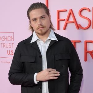 Neuer "Under Fire"-Trailer zeigt Dylan Sprouse in Action