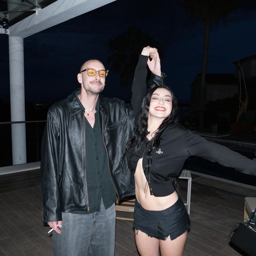 George Daniel und Charli XCX im Juni 2025