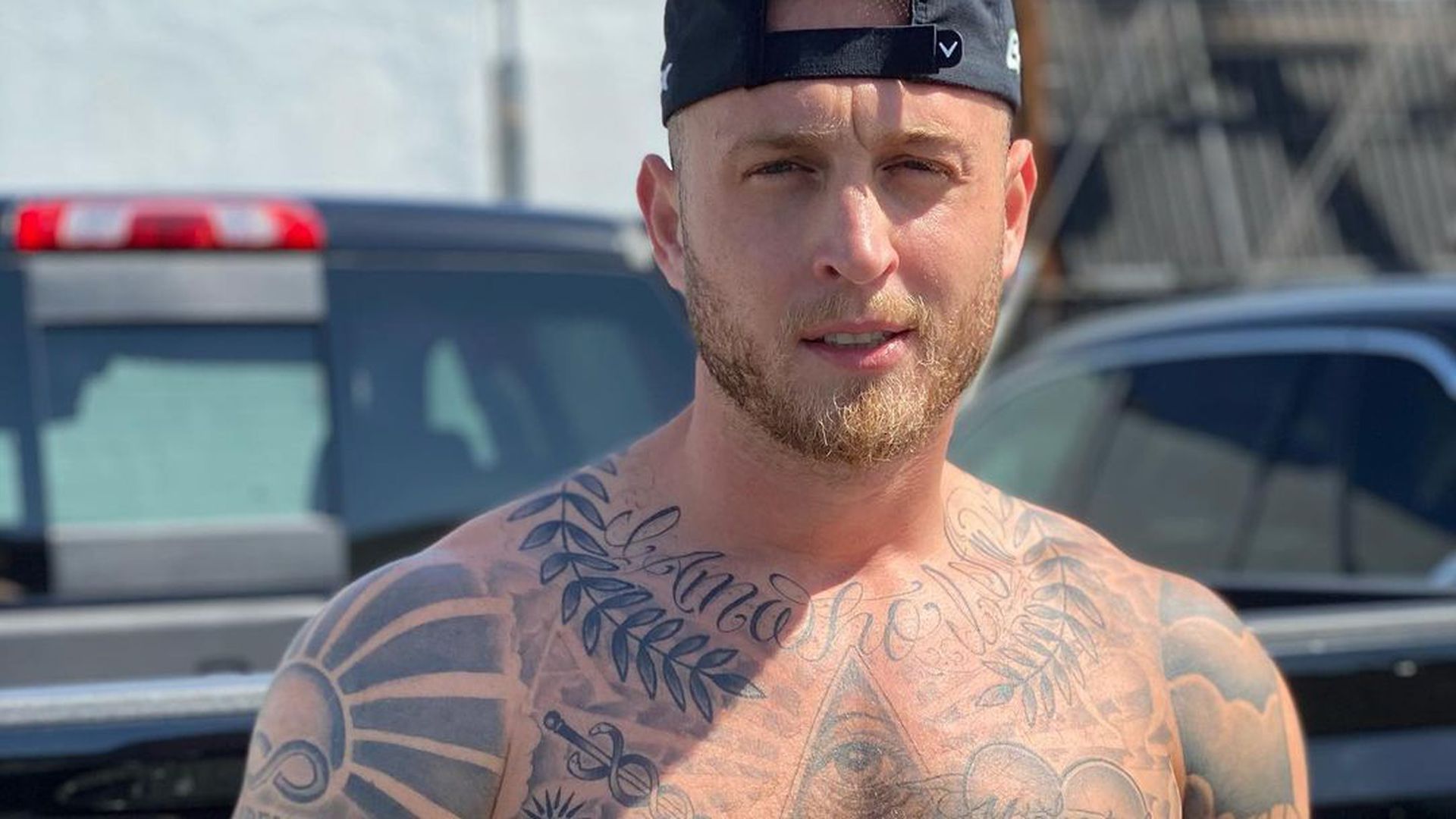 Chet Hanks Promiflash De