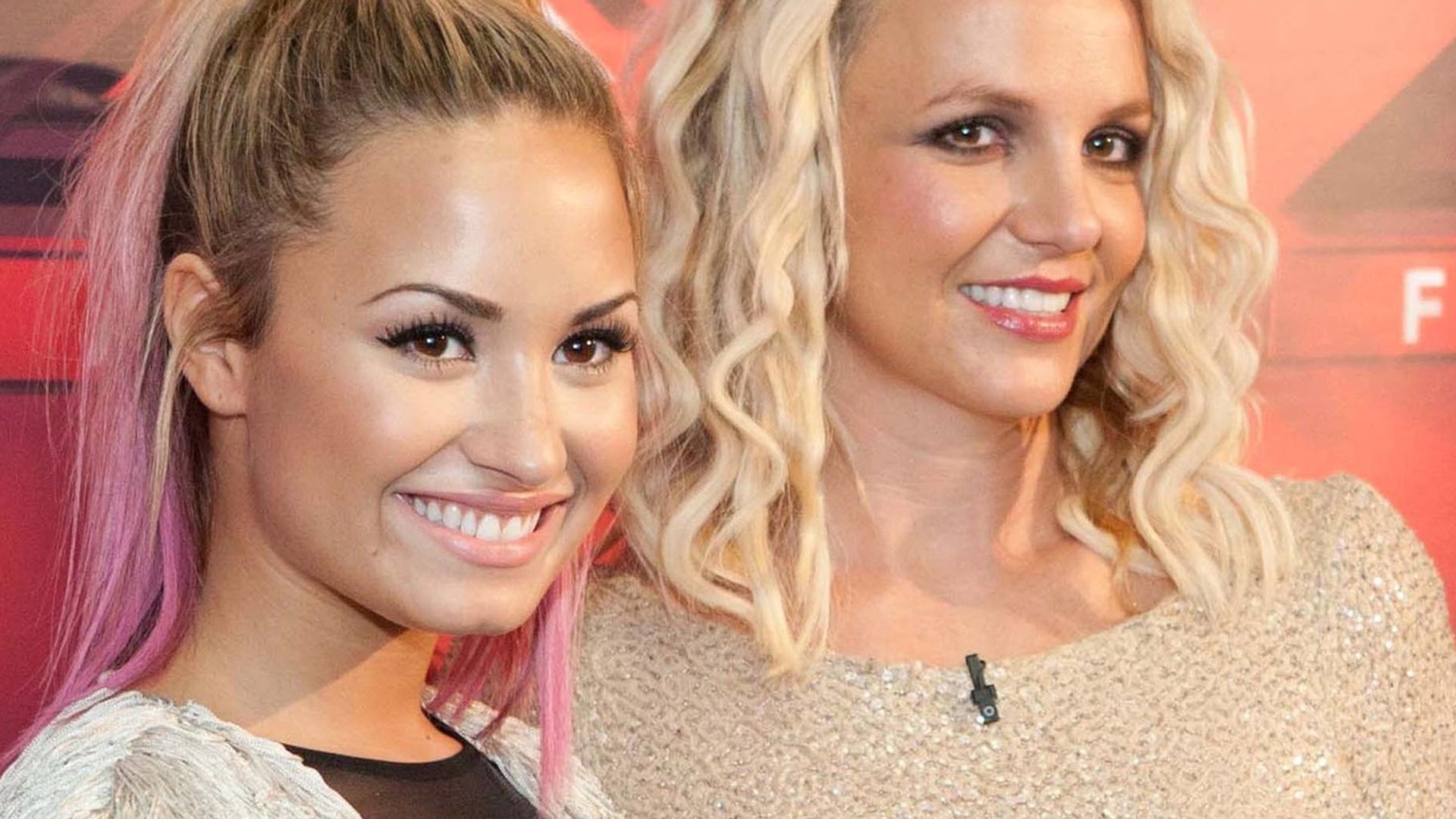 Britney Spears Lustige Scherze mit Demi Lovato Promiflash.de