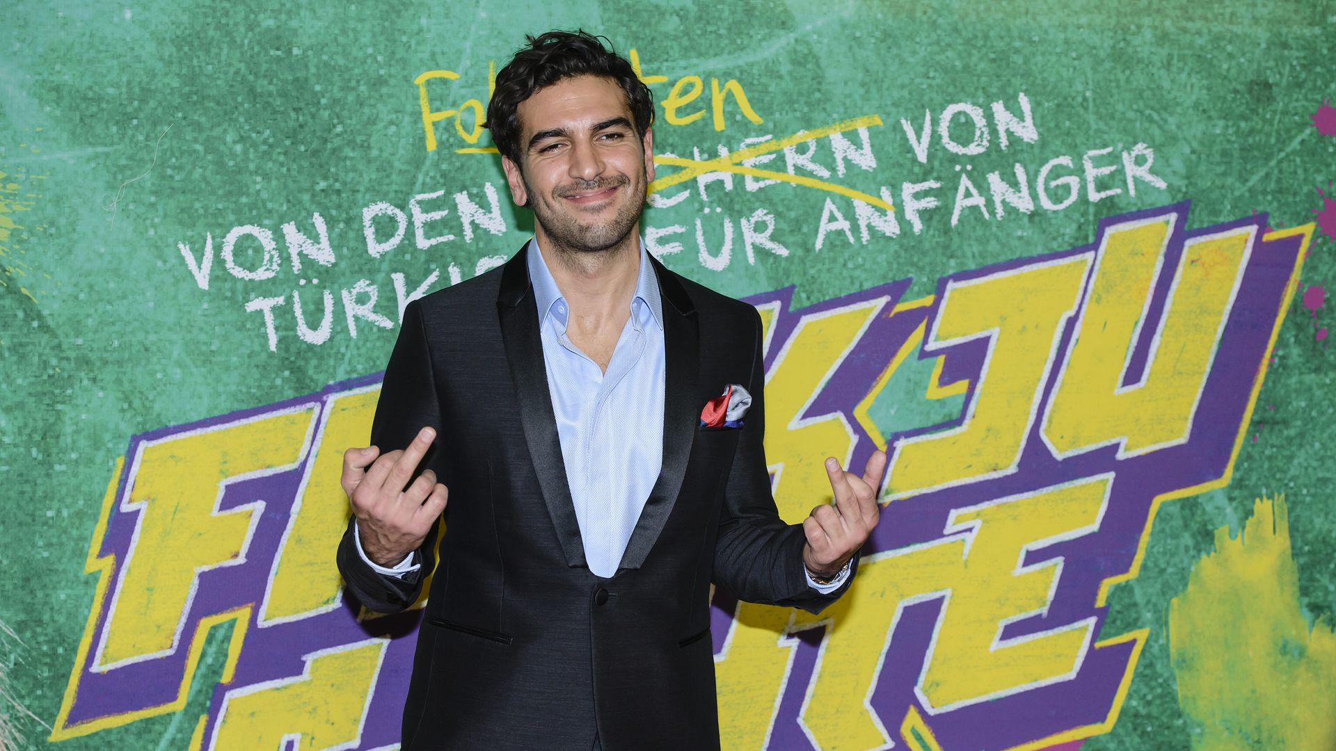 Endlich! Elyas MBarek zeigt ganzen Fack Ju 3-Trailer Endlich! Elyas MBarek zeigt ganzen Fack Ju 3-Trailer