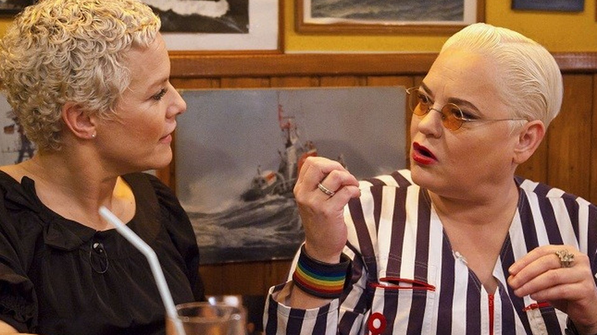 Ina muller nackt Absurd situation Ina muller nackt opinion, lie