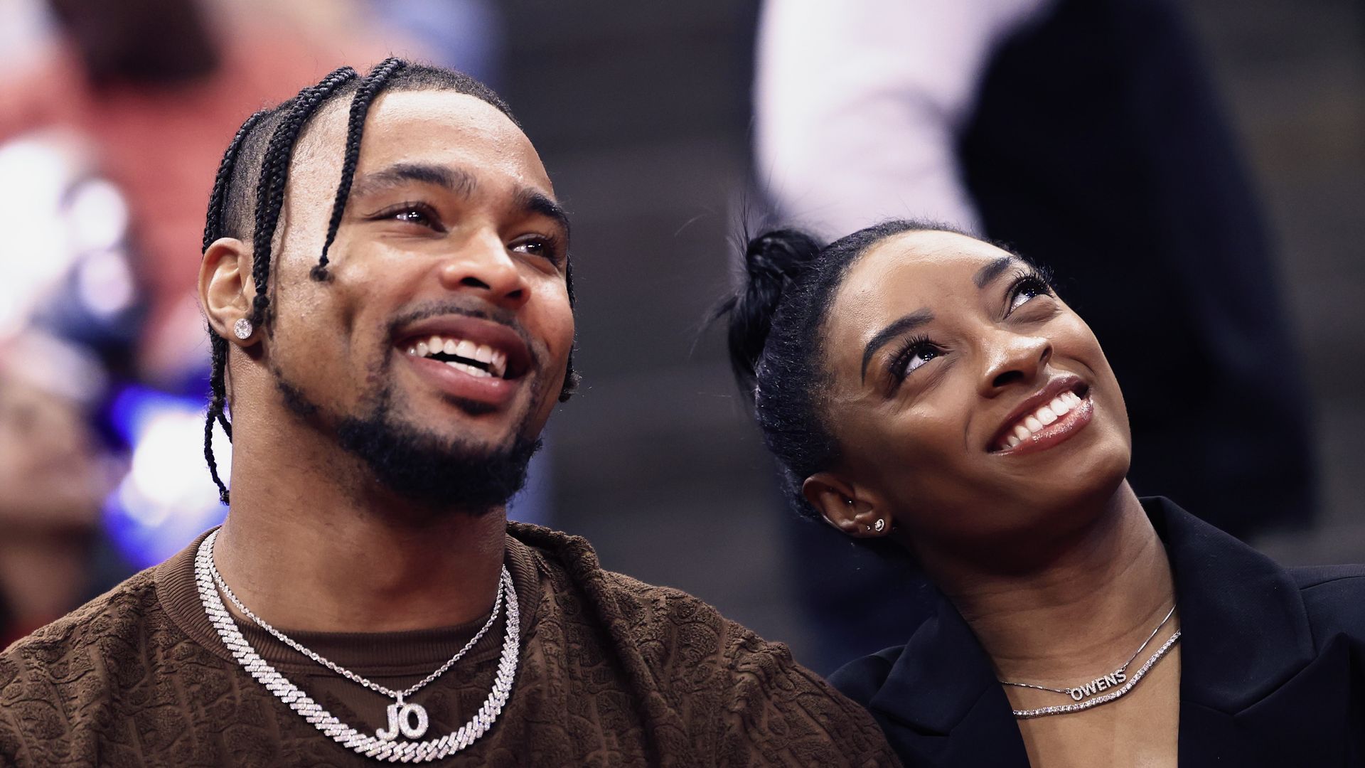 Simone-turnt-bei-Olympia-Ehemann-Jonathan-Owens-ist-stolz