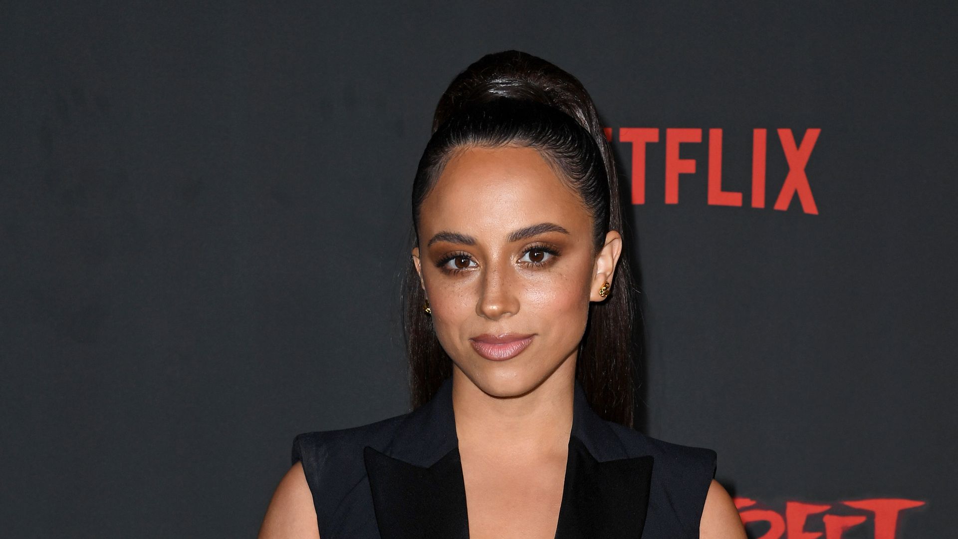 Filme Und Serien Von Kiana Madeira Liebes-Dreieck: Weiß "Perfect Addiction"-Kiana, wie das ist?