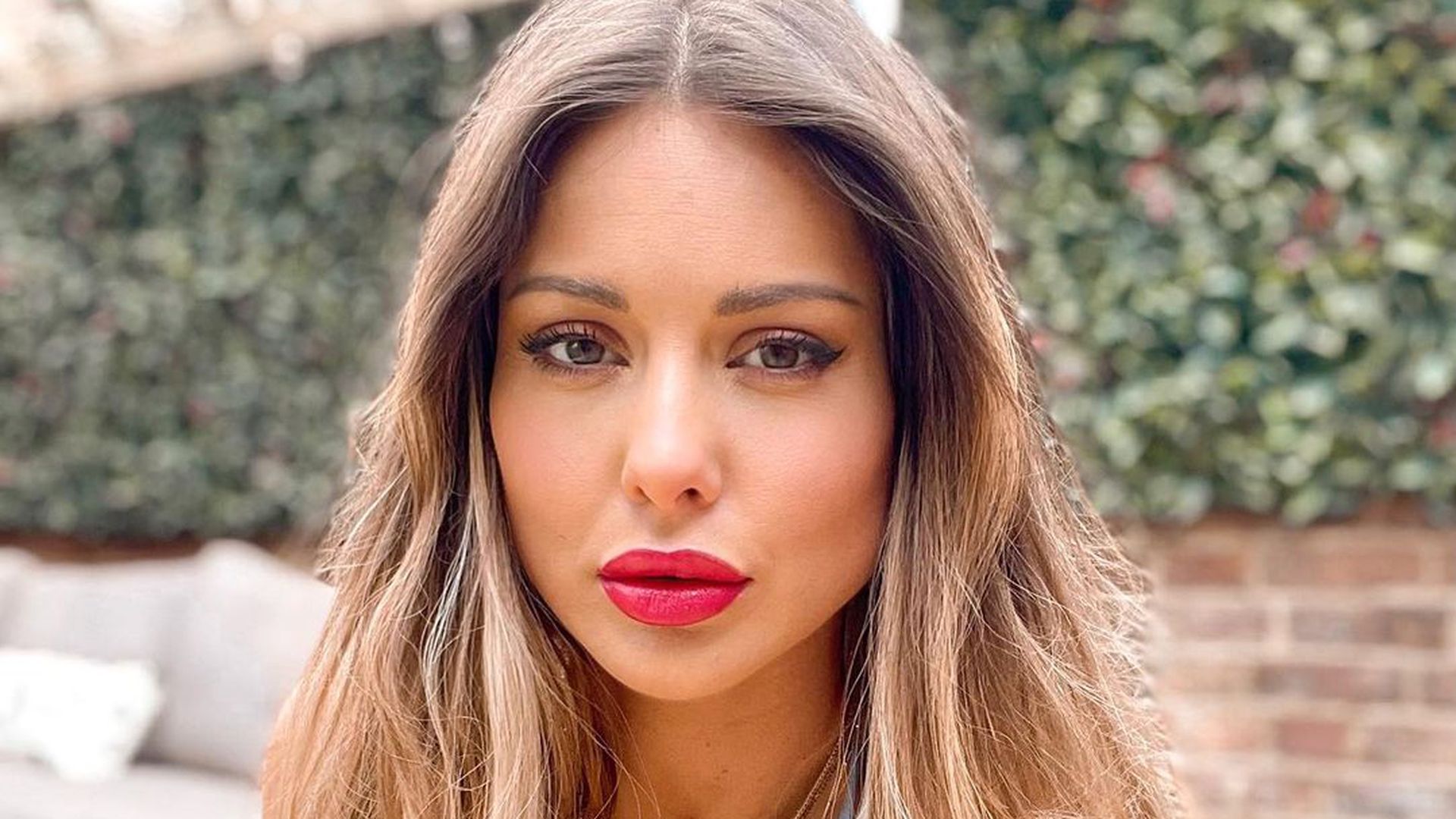 Trauma nach Geburt So kämpft sich Louise Thompson zurück!