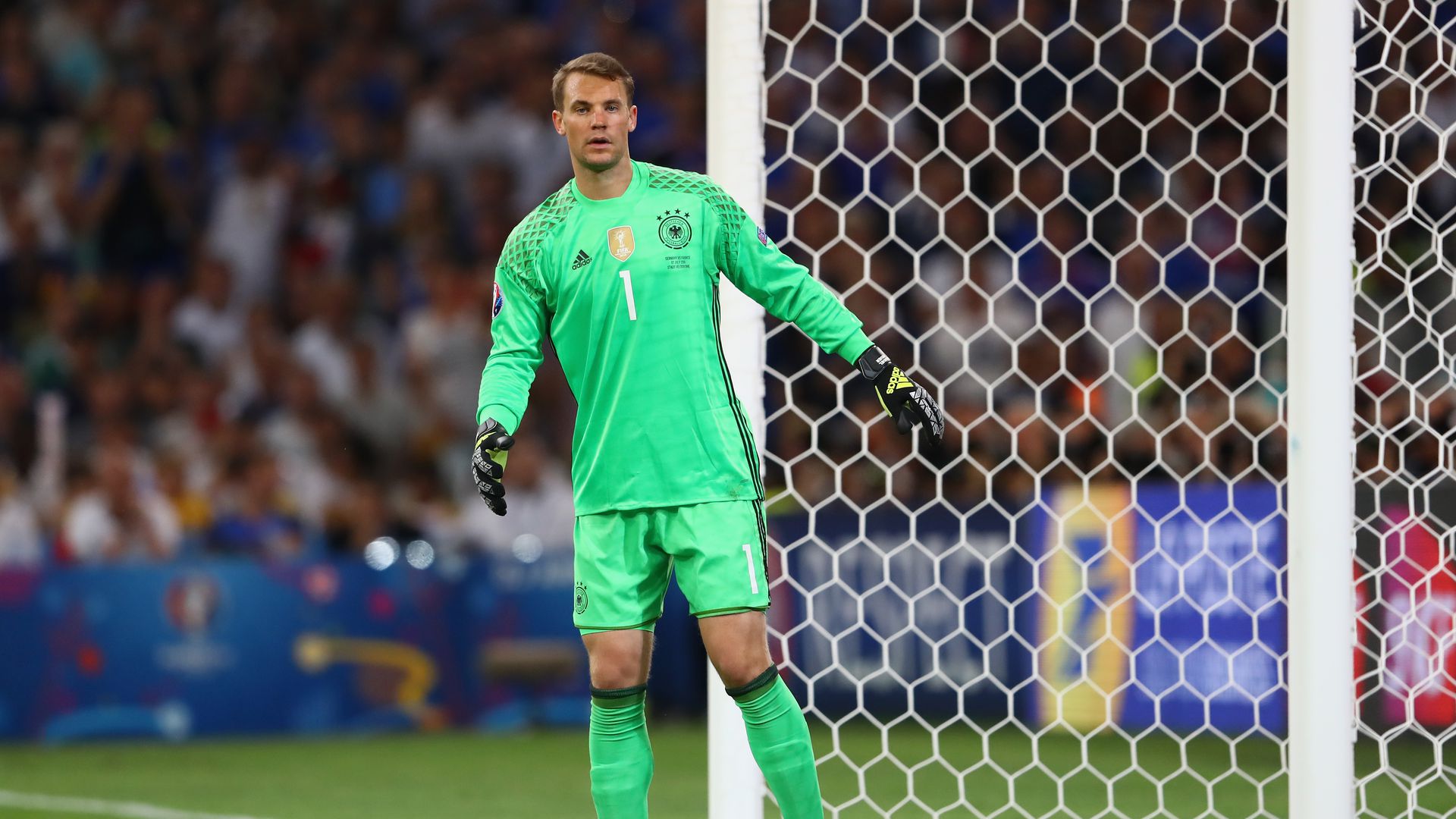 Wie Viele Tore Hat Manuel Neuer Geschossen Neuer-Geheimnis: Manuel hat seit 9 Jahren eine Platte im Fuß