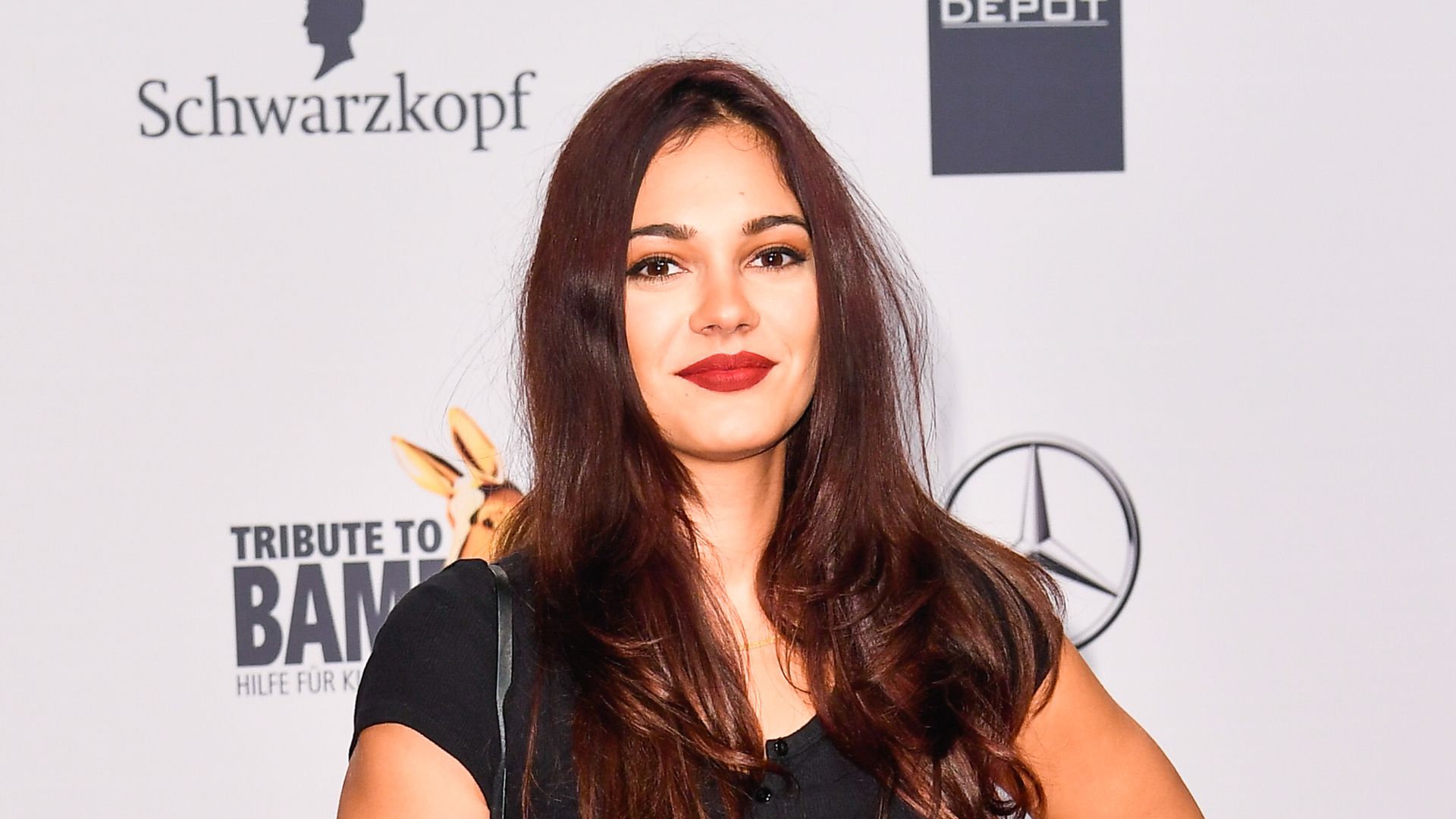 Filmrolle YouTuber Ein Vorteil für SocialMediaStar Nilam