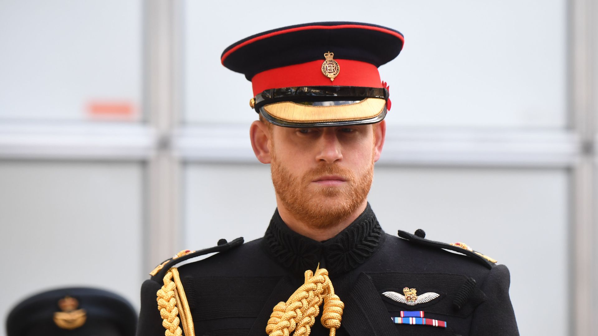 Harry ist verzweifelt Er kann seine Meghan nicht schützen! Promiflash.de