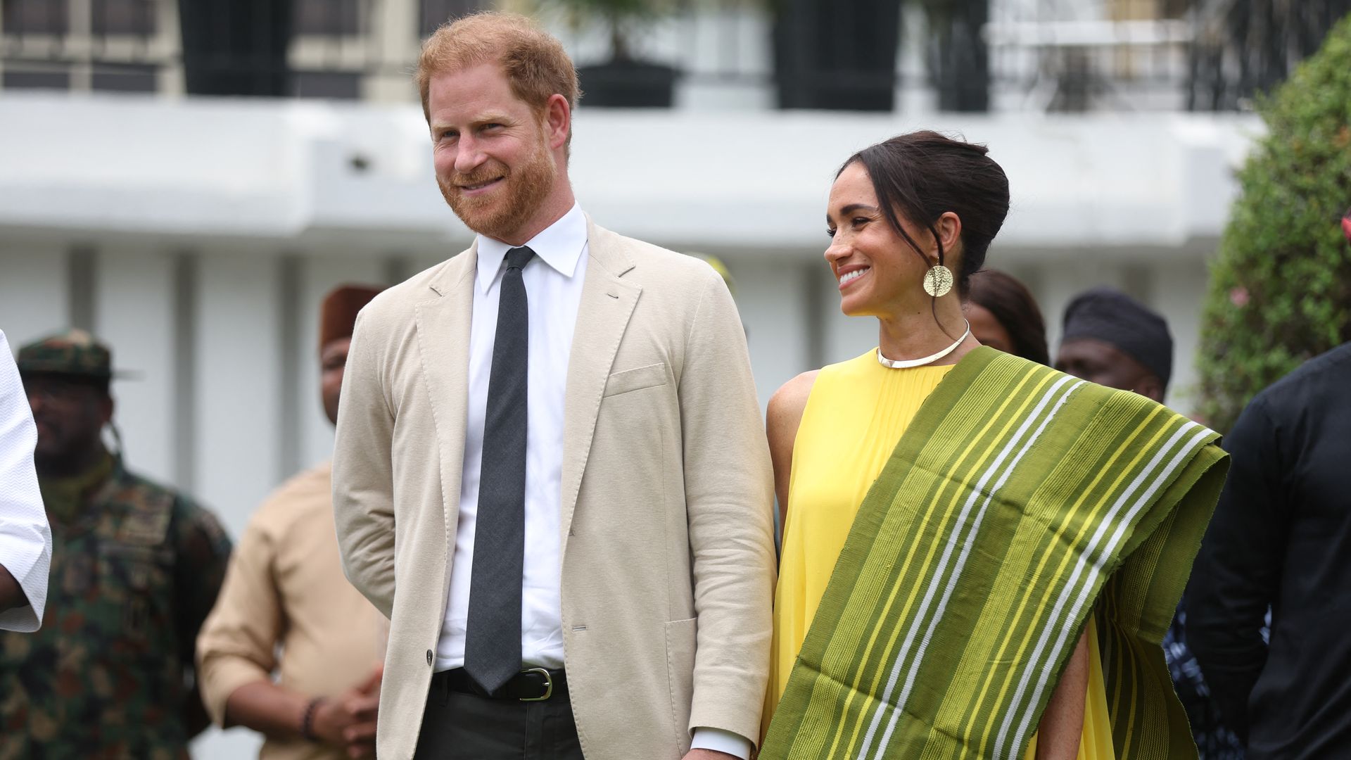 Interview Harry Und Meghan Deutsch Bringt deutsche Doku Prinz Harry und Meghan ins Schwitzen?