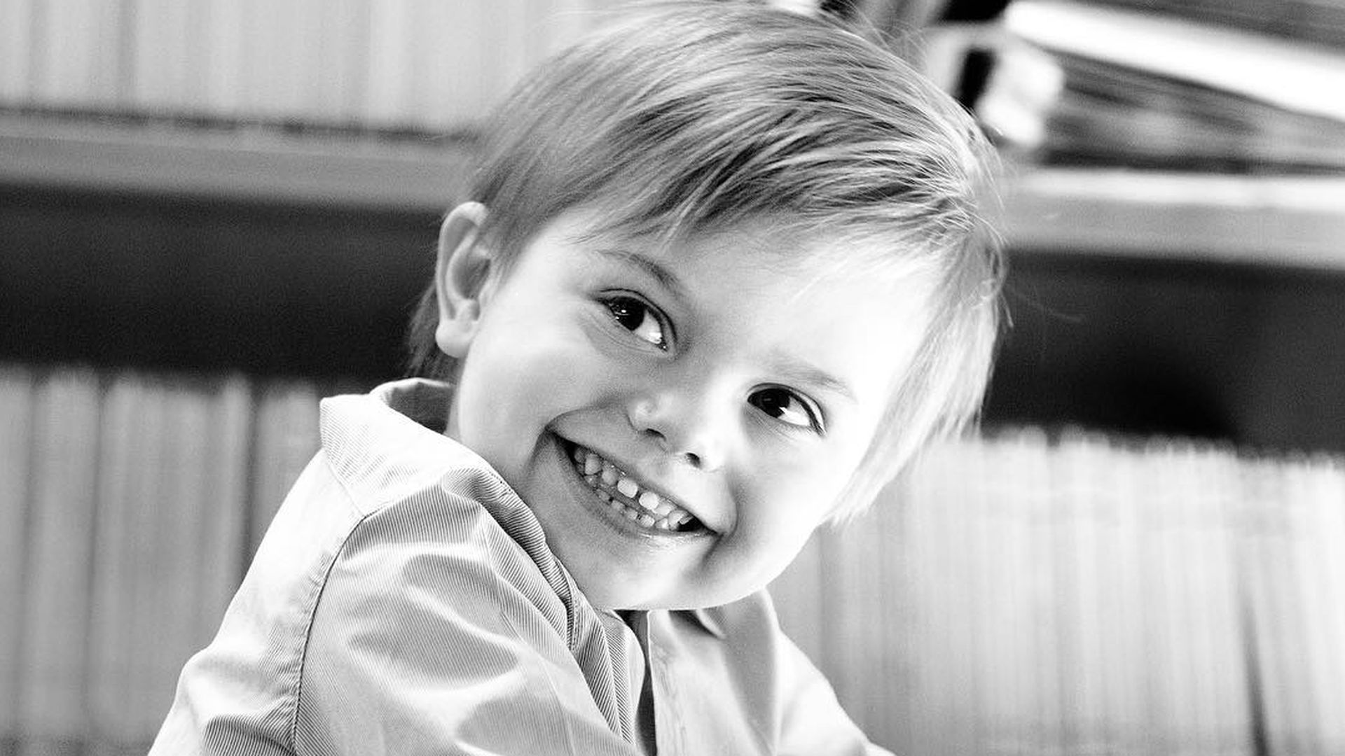 Der kleine Prinz am großen Tag Oscar von Schweden wird drei Promiflash.de Der kleine Prinz am großen Tag Oscar von Schweden wird drei Promiflash.de