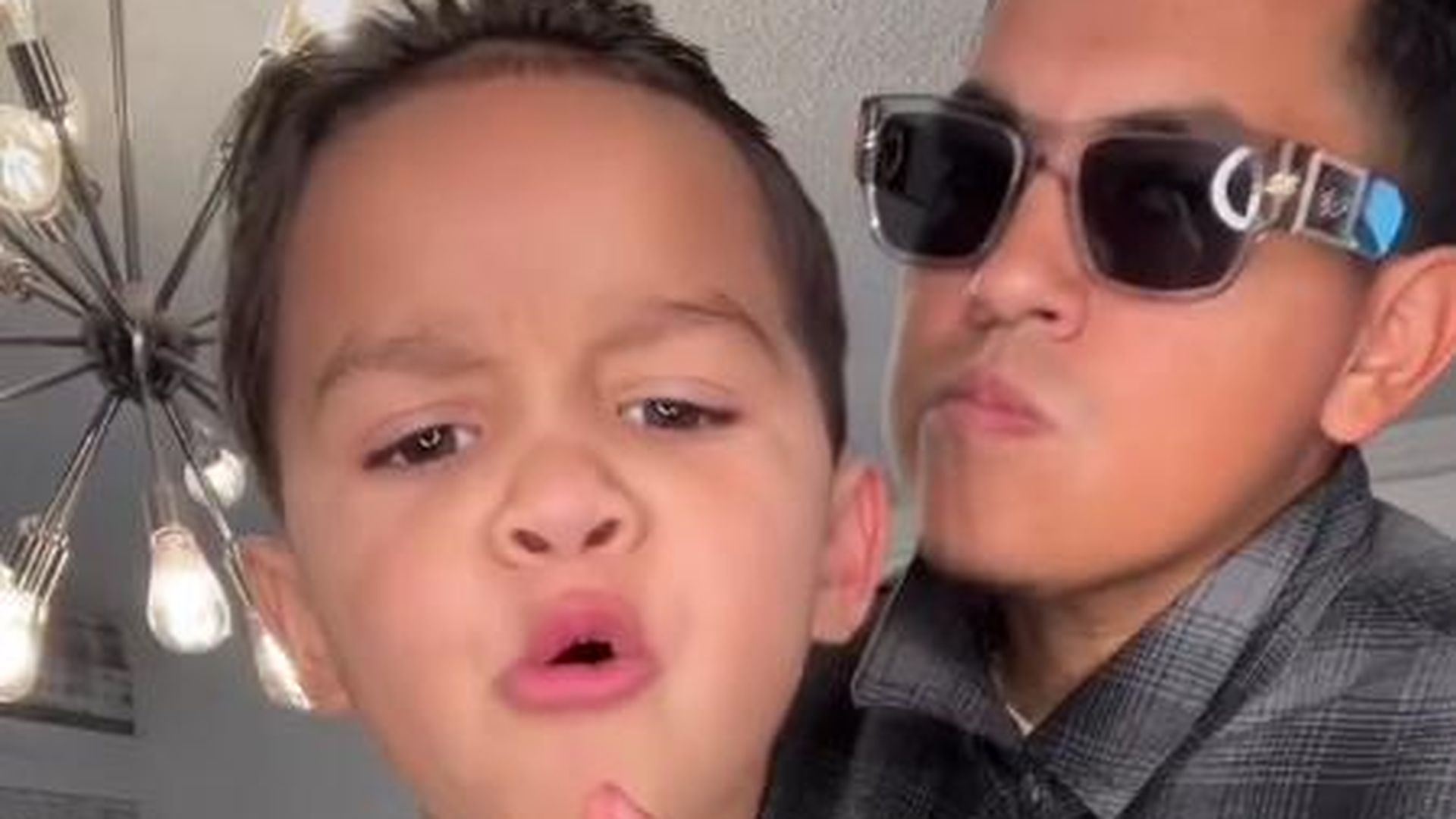 Vater des beliebten TikTok-Duos "Enkyboys" stirbt mit nur 35