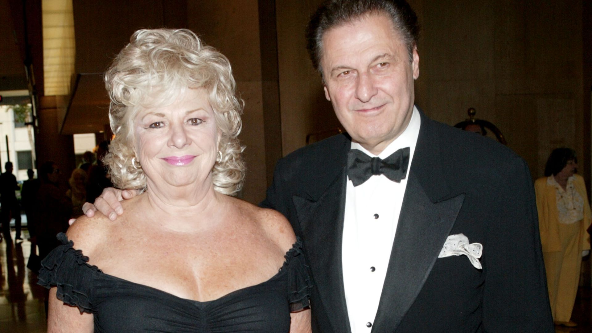 Trauer bei "Nanny"Star Renée Taylor Ihr Mann ist tot! Promiflash.de