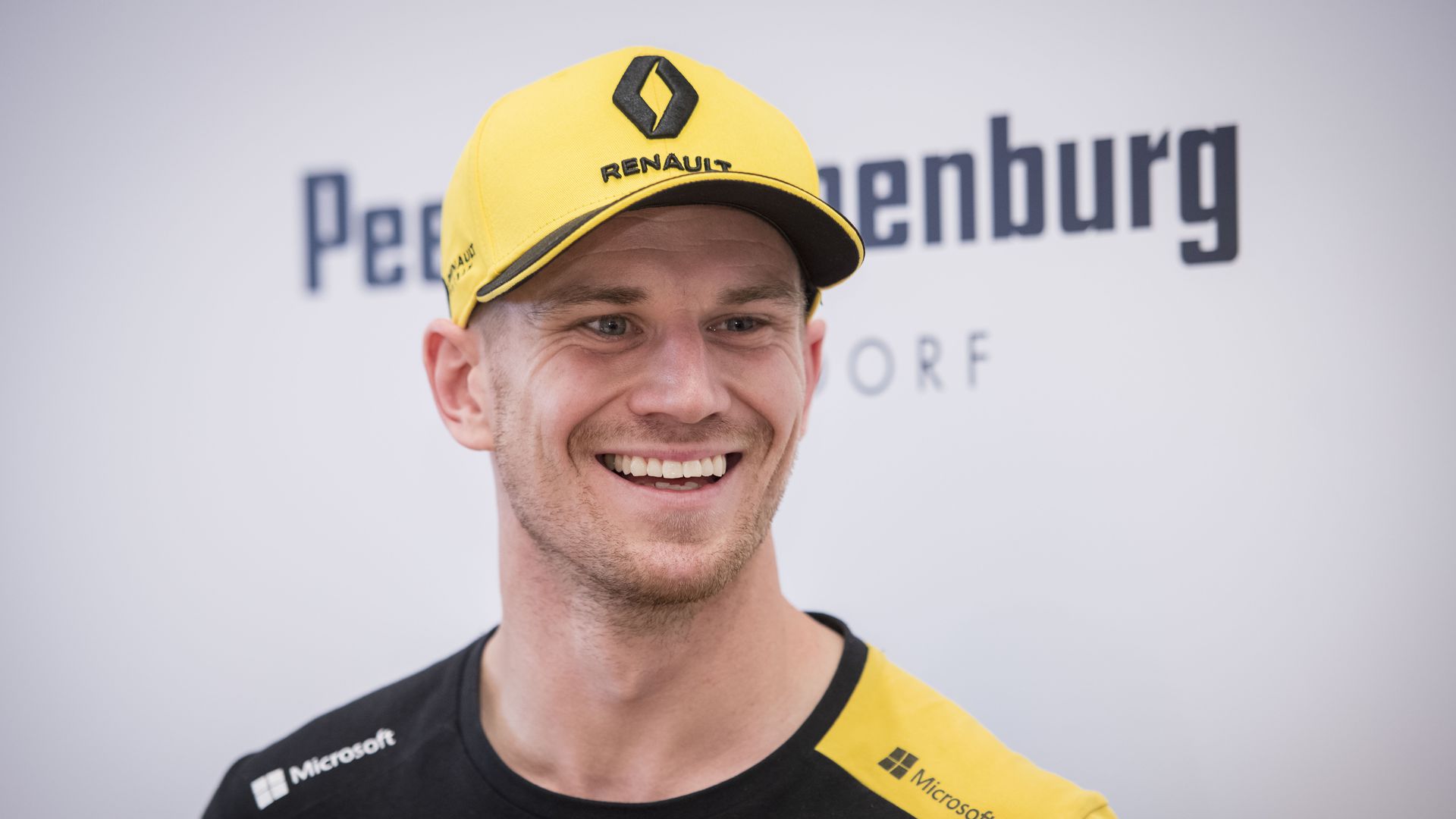 Formel-1-Hottie Nico Hülkenberg wird zum ersten Mal Vater | Promiflash.de