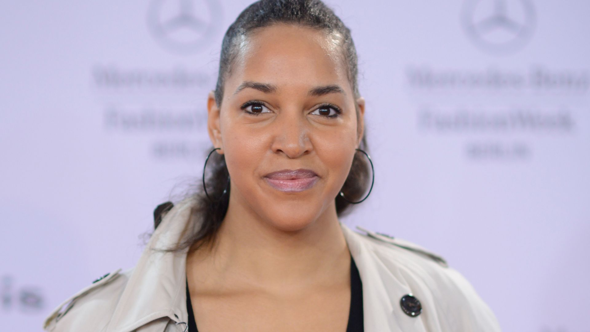 Wie schön! So verliebt ist Cassandra Steen Promiflash.de