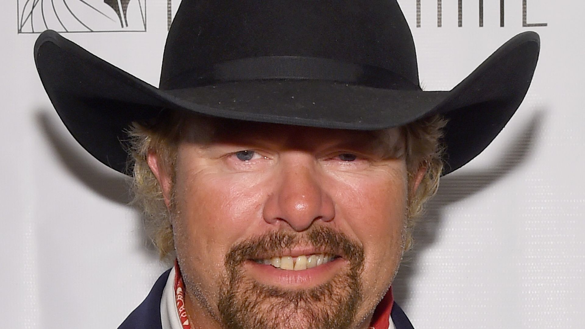 Religion half Toby Keith (†), Krebserkrankung zu akzeptieren
