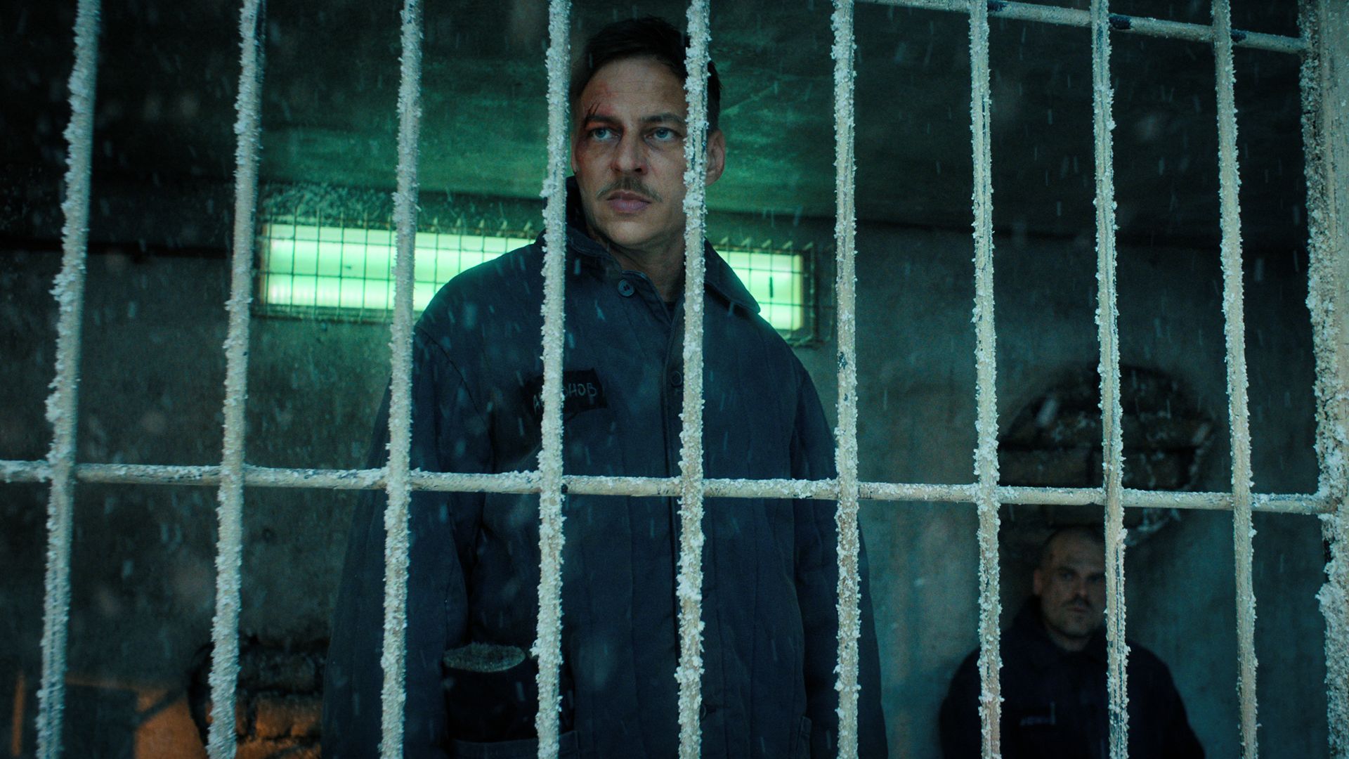 Fiel Tom Wlaschiha Russische Stranger Things Rolle Schwer Promiflash de