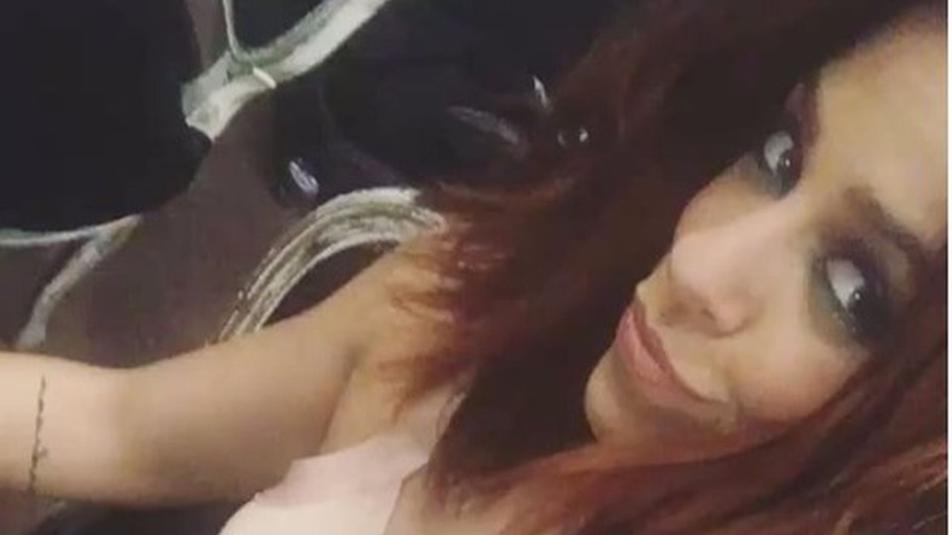 Indian Bollywood big boobs pics.