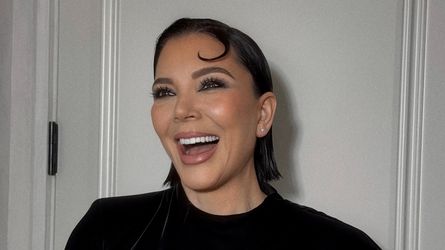 Kris Jenner nennt Schönheitschirurgen "wahren Zauberer"