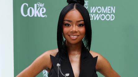 Skai Jackson teilt privaten Einblick in Leben als Neu-Mama