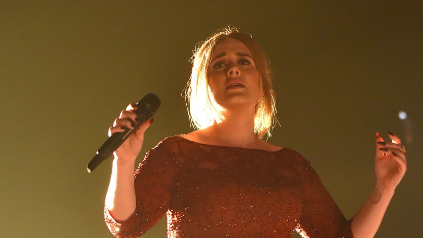 Adele bei den Grammys 2016