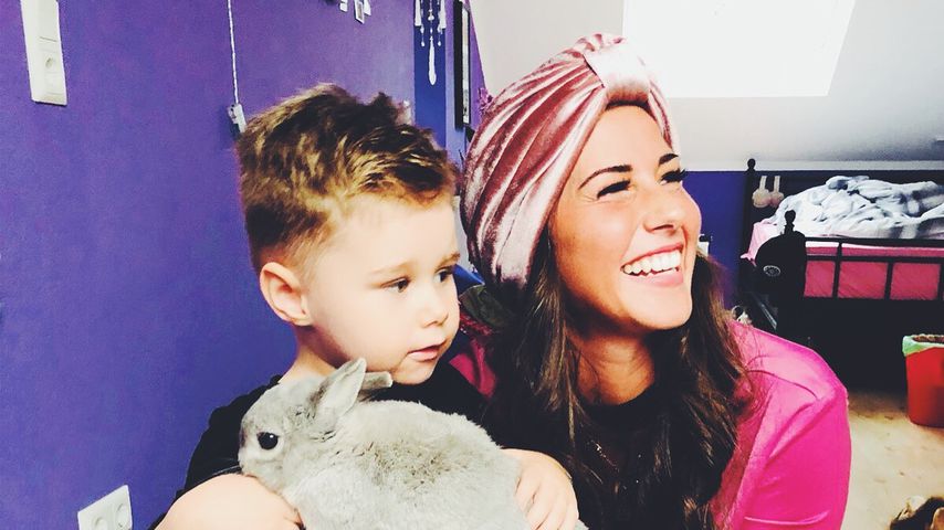 "Mach so das Handy": Alessio will in Mama Sarahs Insta-Story