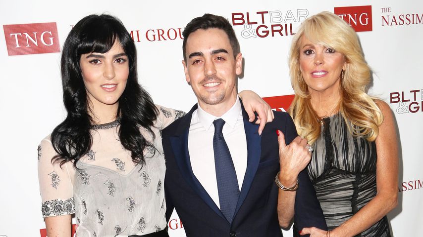 Ali, Michael Jr. und Dina Lohan in New York