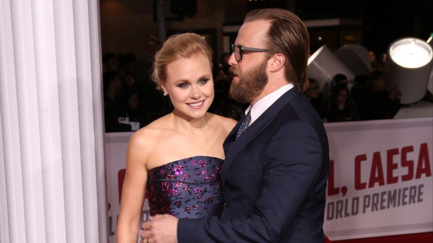 Alison Pill und Joshua Leonard bei der "Hail, Caesar!"-Premiere