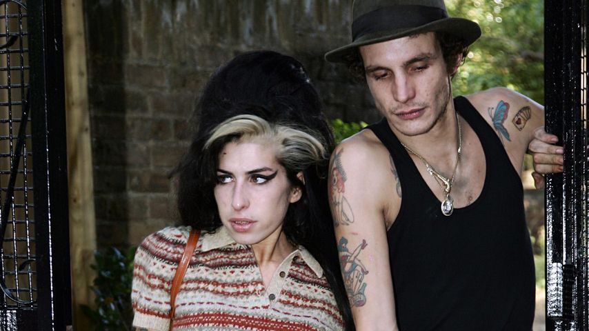 Amy Winehouse mit Blake Fielder-Civil im Oktober 2007