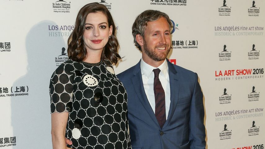 Anne Hathaway und Adam Shulman